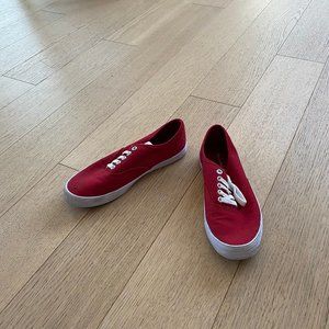 American Eagle Tennis Flats